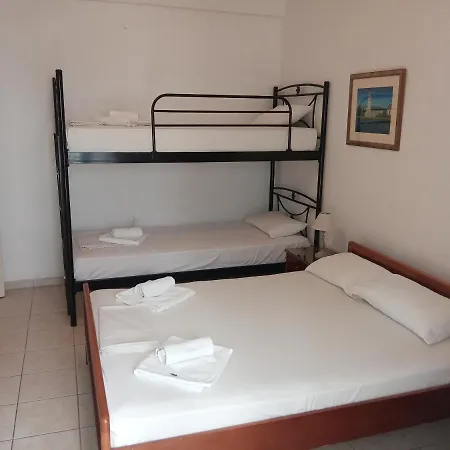Aparthotel Vangeli's Garden House