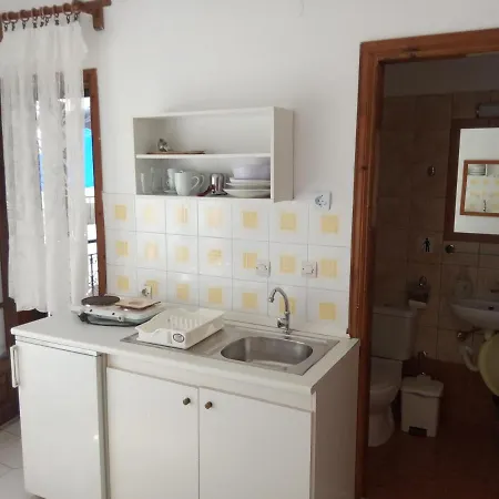 Aparthotel Vangeli's Garden House *