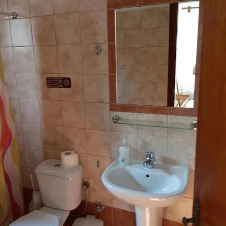 Apart Otel Vangeli's Garden House Nea Poteidaia