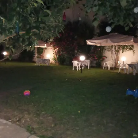 Vangeli's Garden House 3* Nea Poteidaia