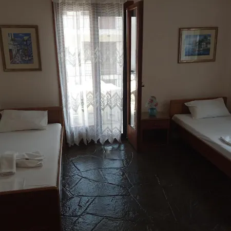 Vangeli's Garden House Hotel de apartamente *