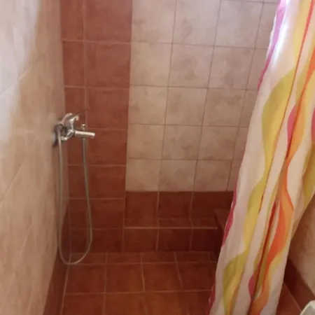 Vangeli's Garden House 3*