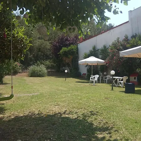 Vangeli's Garden House Lägenhetshotell 3*