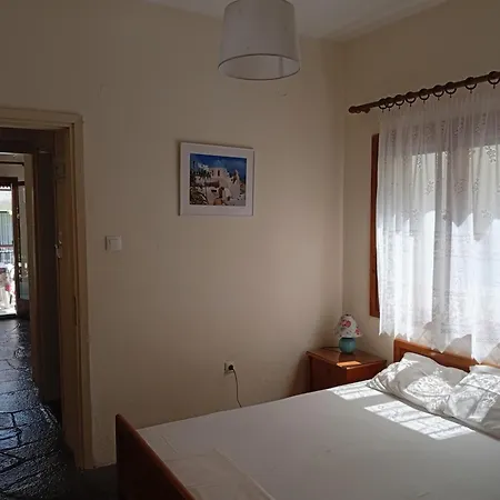 Lägenhetshotell Vangeli's Garden House Nea Poteidaia