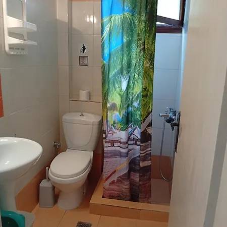 Vangeli's Garden House 3* Nea Poteidaia